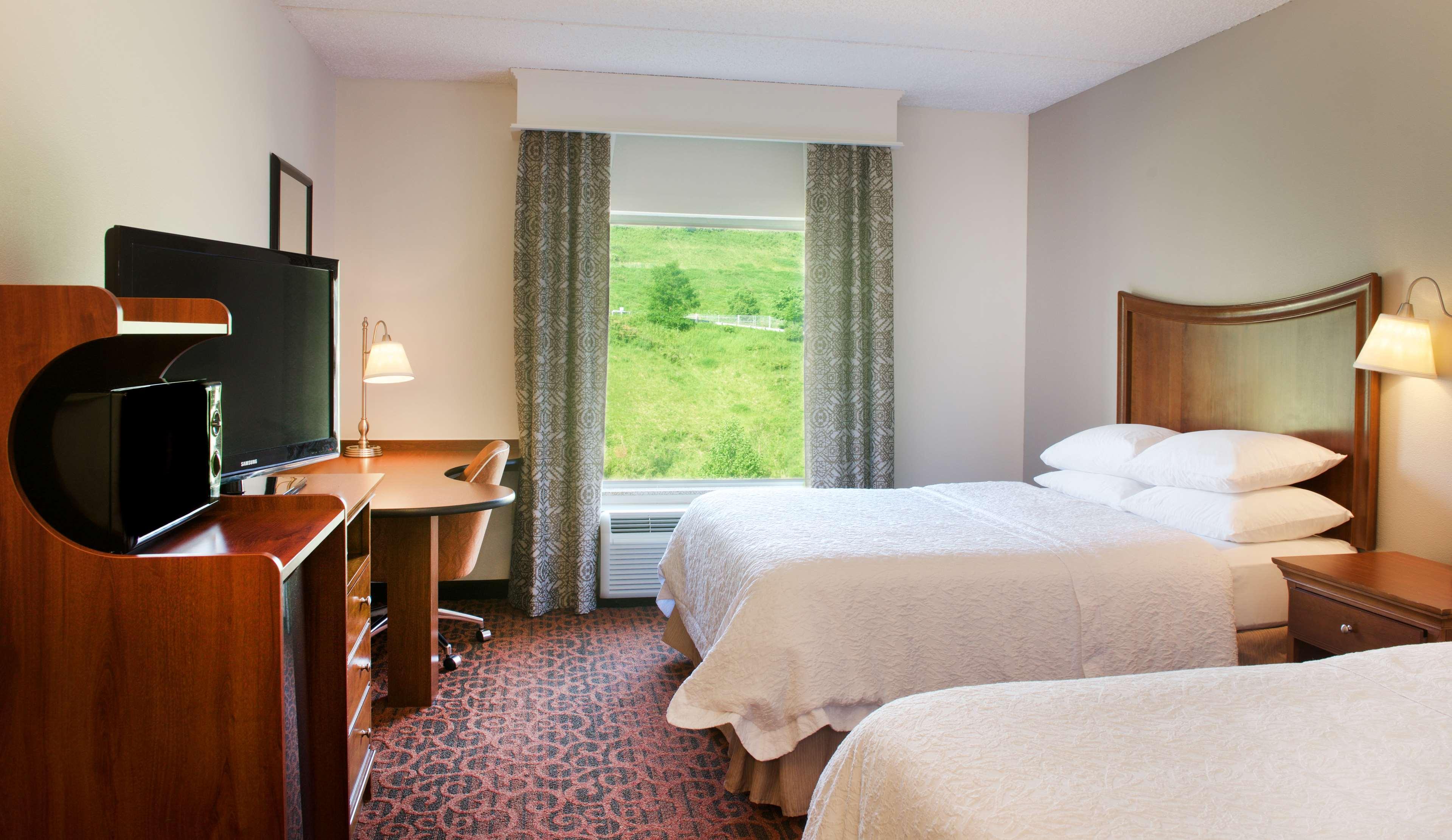 Hampton Inn & Suites Pittsburgh-Meadow Lands Washington Kültér fotó